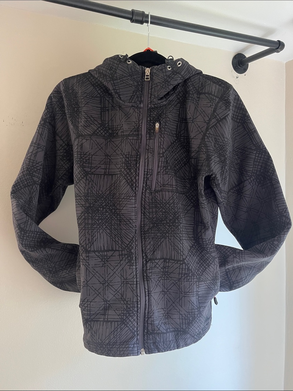Nike ACG Black Geometric Pattern Hooded Jacket